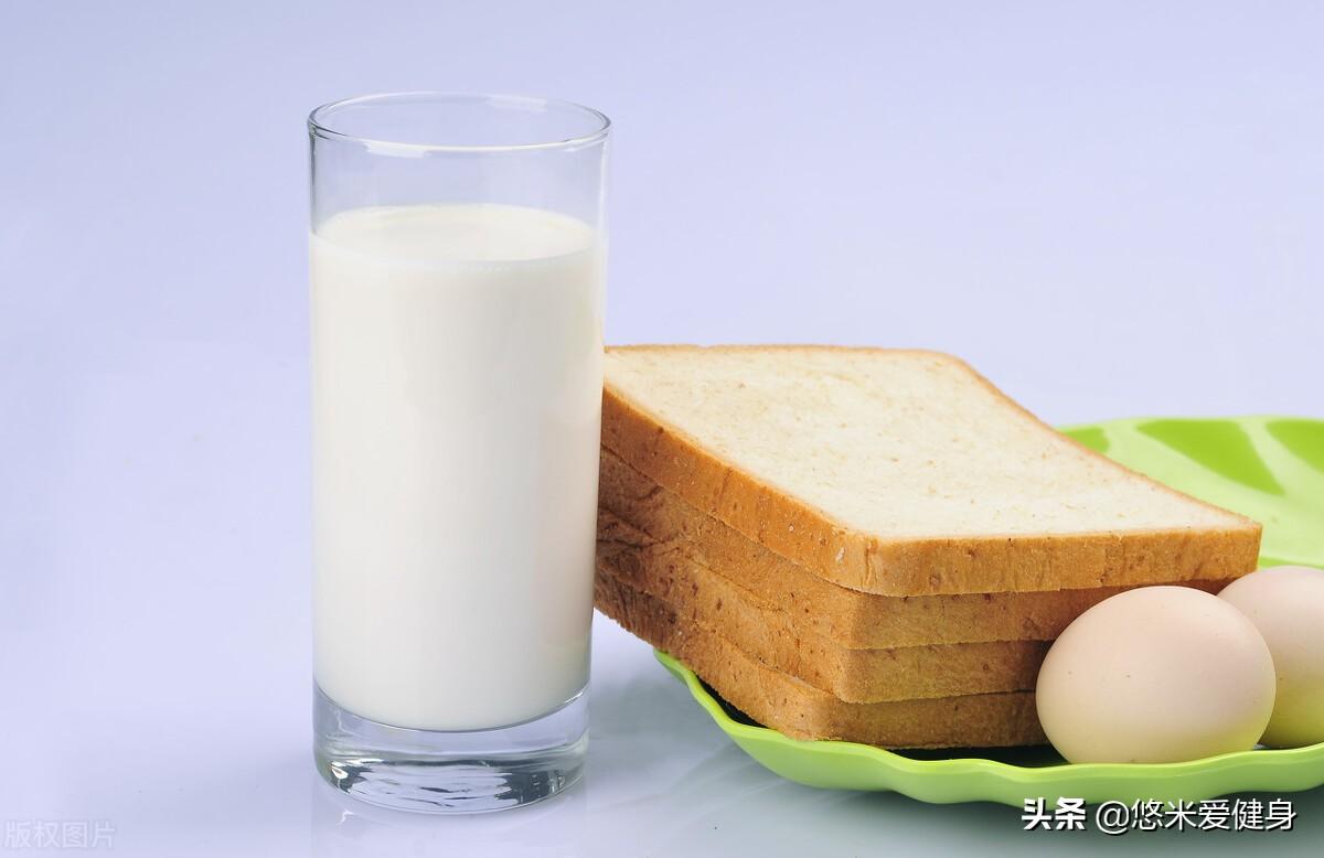 每天坚持跑步两公里一个月能瘦多少（每天两公里跑步一个月能瘦吗）(图11)