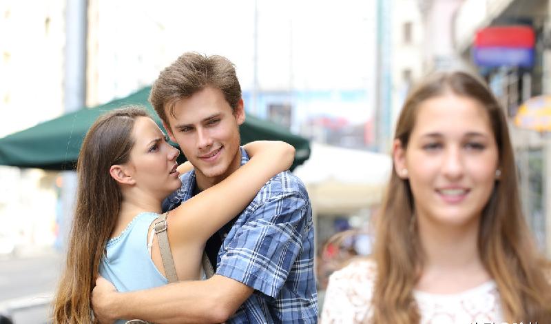 婚外情一年后男人的心理（婚外情一年男人的心理变化）(图3)