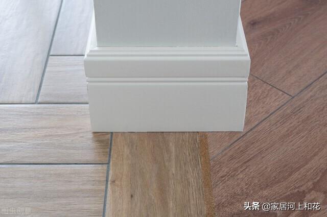 家用踢脚线一般选什么材质（装修踢脚线用什么材质最好）(图8)