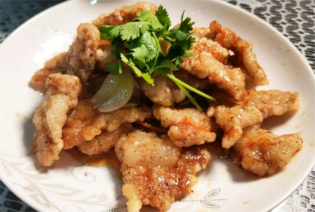 哈尔滨特色美食小吃有哪些（哈尔滨必吃的十大美食）(图2)