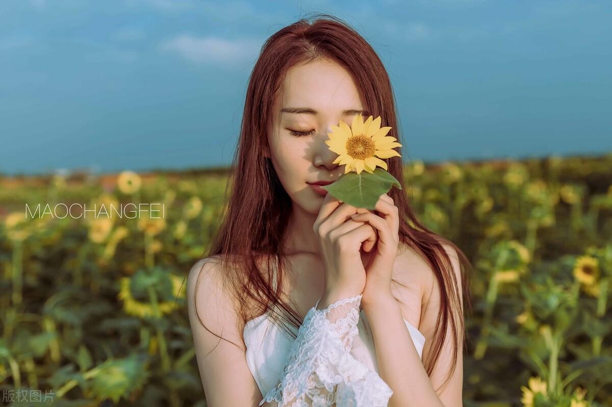 男生对你起了生理反应的眼神（男的对一个女的有生理反应说明什么）(图3)