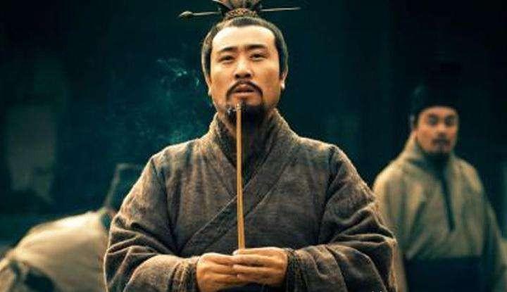 刘备第一个占领的城池（刘备占据哪几个州）(图2)