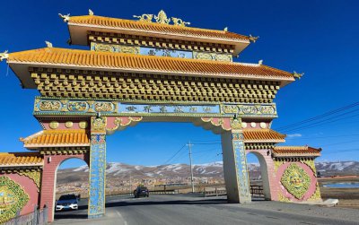 ​四川理塘县是哪个市（理塘属于哪个省哪个市）