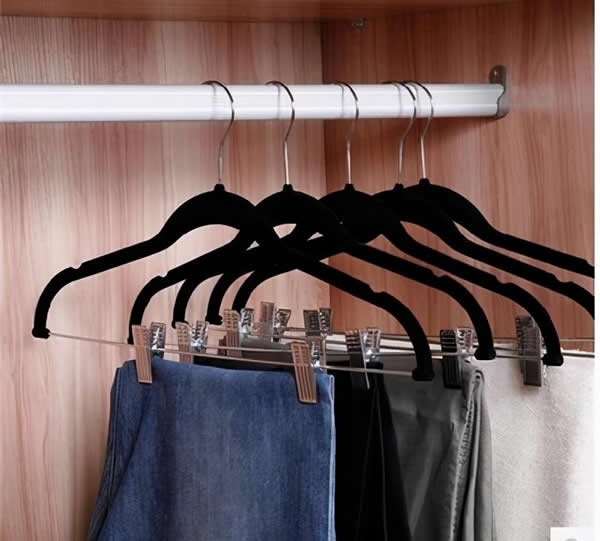 穿了几年的衣服要扔掉吗（三年以上的衣服建议扔掉）(图13)