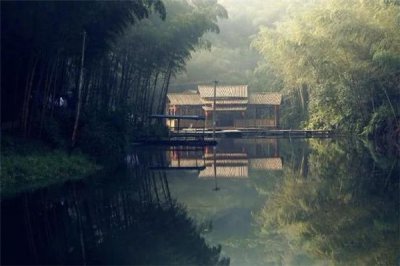 ​老要张狂少要稳什么意思