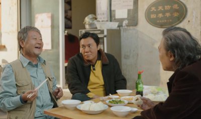 ​看到《漫长的季节》因为“爹味”掉分，真的很无语