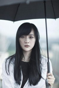 ​李依伊，李依伊个人资料简介(李依依的个人资料)