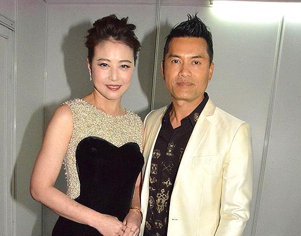吕良伟老婆 o