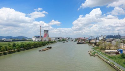 ​连接太平洋和大西洋的运河是什么