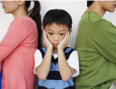 ​头婚娶二婚带孩子的女人（二婚带着孩子的女人）