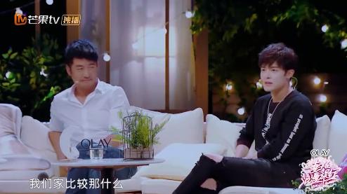 杨幂黑历史照片（背刺刘诗诗与付辛博AA制）