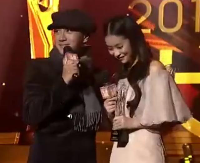 杨幂黑历史照片（背刺刘诗诗与付辛博AA制）