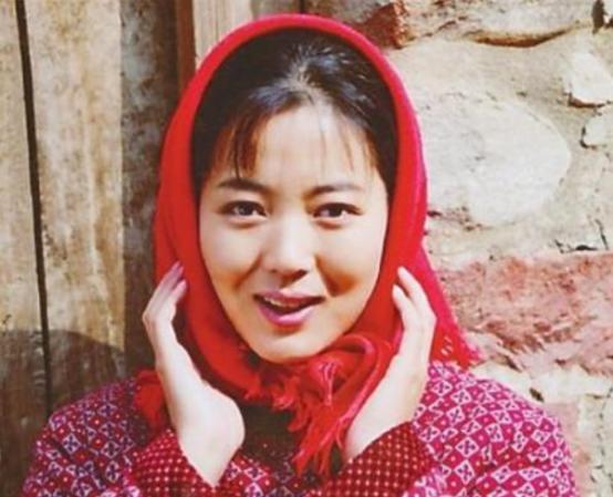 整容失败图片（蛇精脸、猪鼻子、面部僵硬）