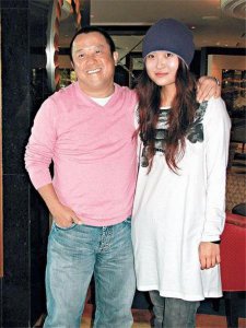 ​曾志伟几个老婆，张翰宣布新恋情