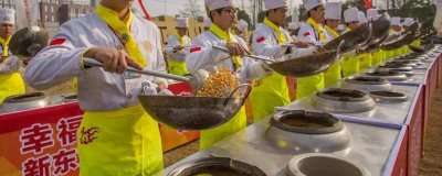 ​厨师为什么要翻锅