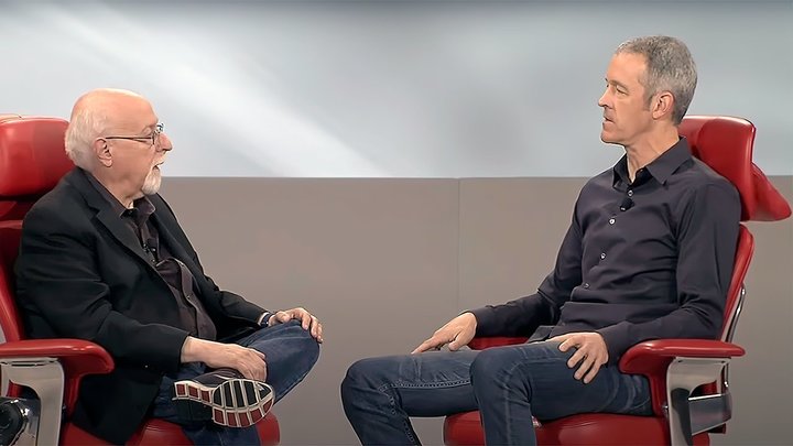 苹果的下一任 CEO，可能就在这两人之间产生