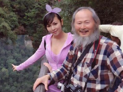 ​东方神女李勤凸点照（李壮平大尺度油画作品）