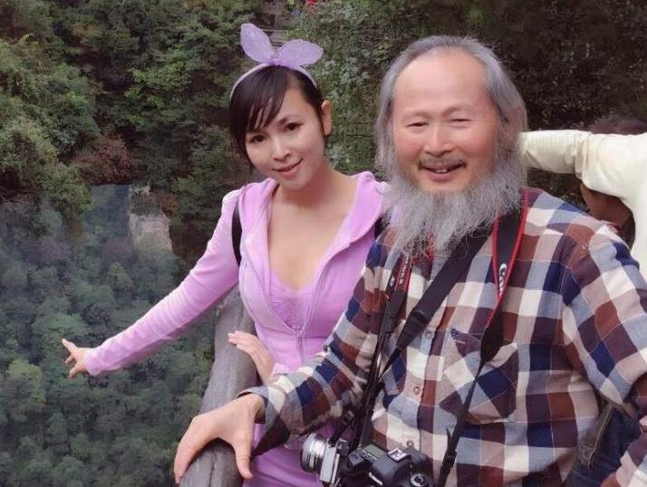东方神女李勤凸点照（李壮平大尺度油画作品）