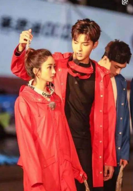 吴亦凡和赵丽颖私下怎么样？吴亦凡赵丽颖最萌身高差图本文共（1179字）