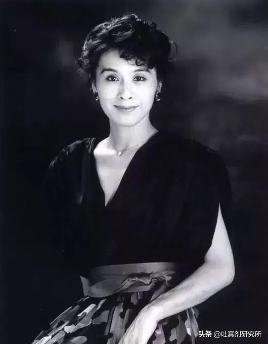 栗原玛雅(栗原小卷74岁依然优雅)
