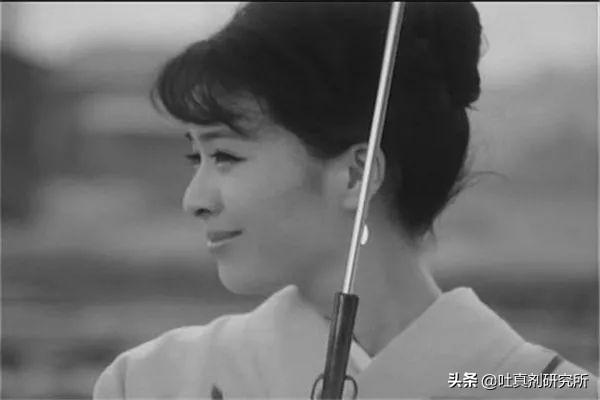 栗原玛雅(栗原小卷74岁依然优雅)