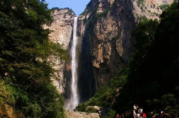 云台山在哪里 _盆景峡谷旅游