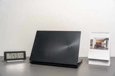 ​华硕灵耀 X Ultra 评测 旗舰性能创作本展现强大生产力工具