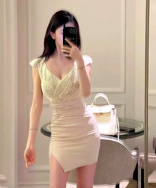 李现疑似恋情？ 网友扒与女网红“晓雪Winema”恋爱蛛丝马迹