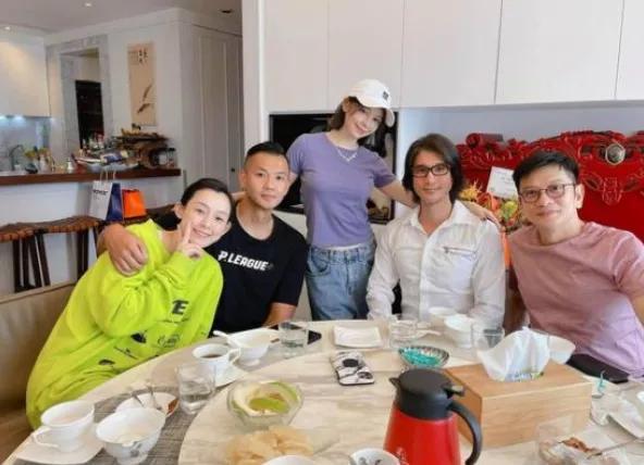 王力宏现在什么情况了（出道几十年没黑料）(1)
