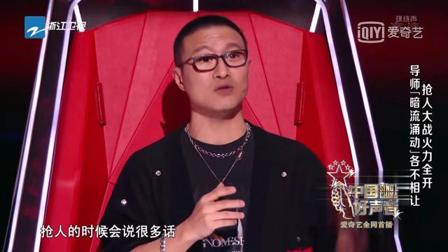 汪峰点评好声音选手有多专业（很少转身的汪峰）(21)