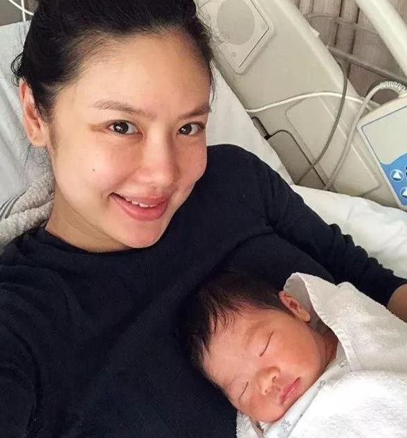 乐基儿为什么败光黎明（结婚四年花黎明7亿）(16)