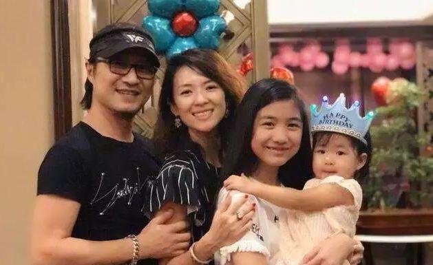 汪峰的二任老婆现状（四任妻子无缝衔接）(15)