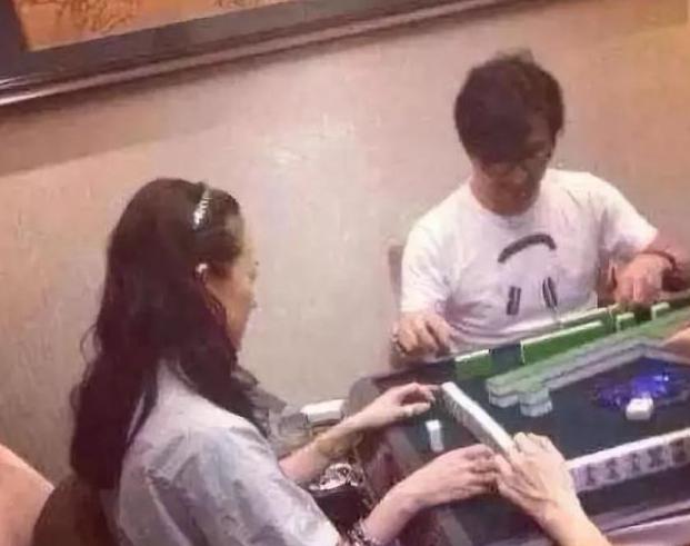 汪峰的二任老婆现状（四任妻子无缝衔接）(13)