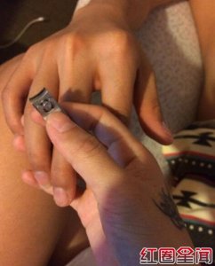 ​李威前女友杨子晴发微博：我就是一个被你玩过的婊子