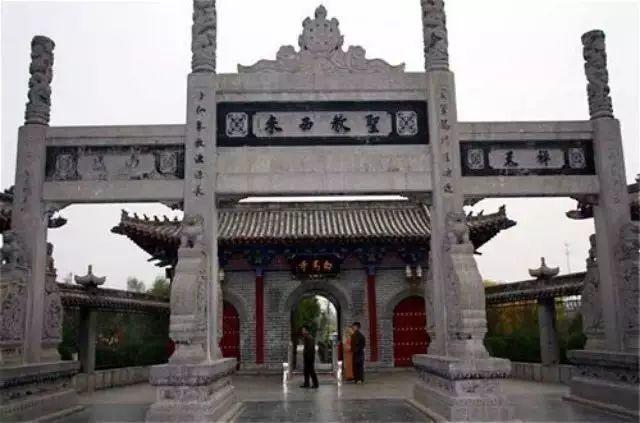 洛阳一日游最美旅游景点（史上最全洛阳旅游精品攻略）(9)