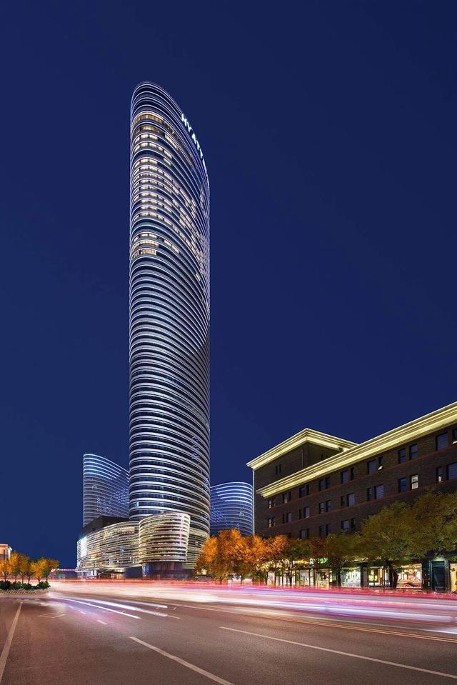 苏宁广场开业前景（联手国际高端品牌打造城市商业地标）(2)