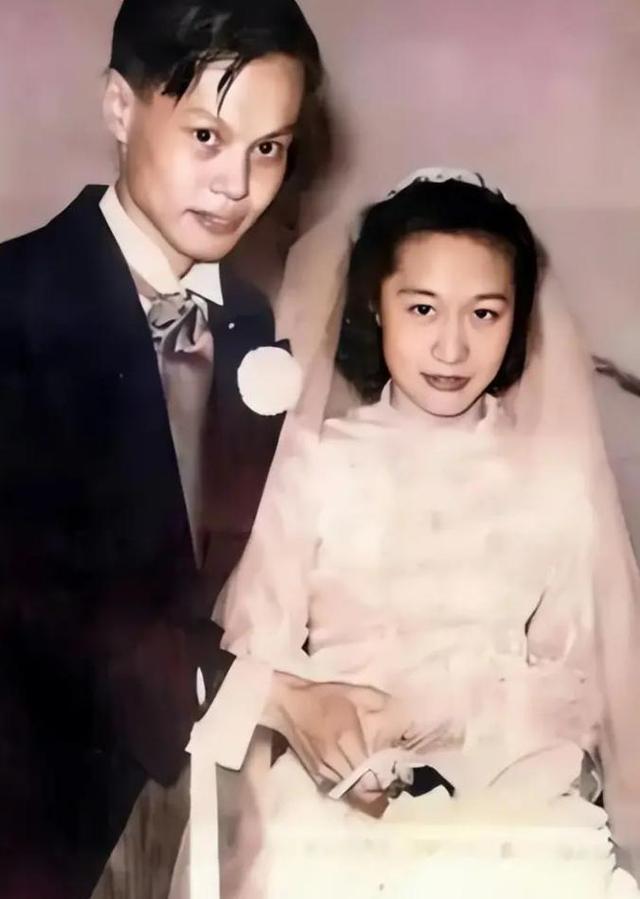 为什么说杨振宁有三个儿子（你只知杨振宁82岁娶妻）(2)