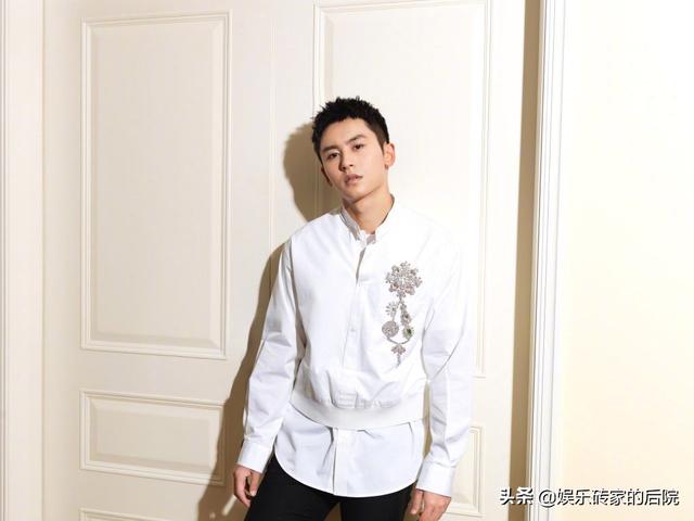 张哲瀚事件的背后留下了多少叹息（张哲瀚事件的背后留下了多少叹息）(5)