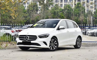 ​奔驰b200新车值得买吗（为什么奔驰B200不保值）