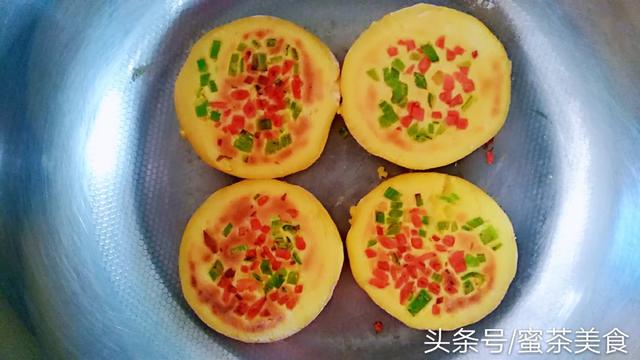 如何做出好吃的玉米面饼（简单易学还好吃）(11)