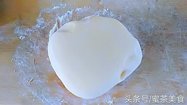 如何做出好吃的玉米面饼（简单易学还好吃）(8)