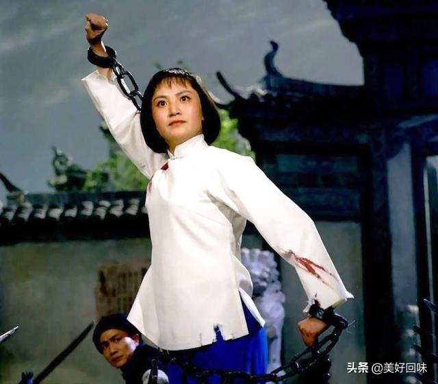 杨春霞饰演的白骨精（样板戏杜鹃山柯湘西游记白骨精）(5)