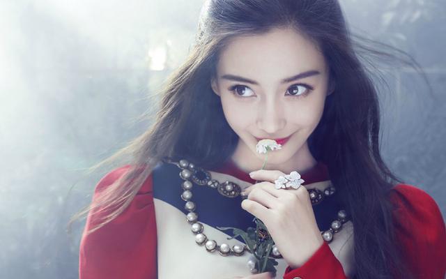 杨颖与黄晓明如何相遇（杨颖与黄晓明浪漫相伴10年）(4)