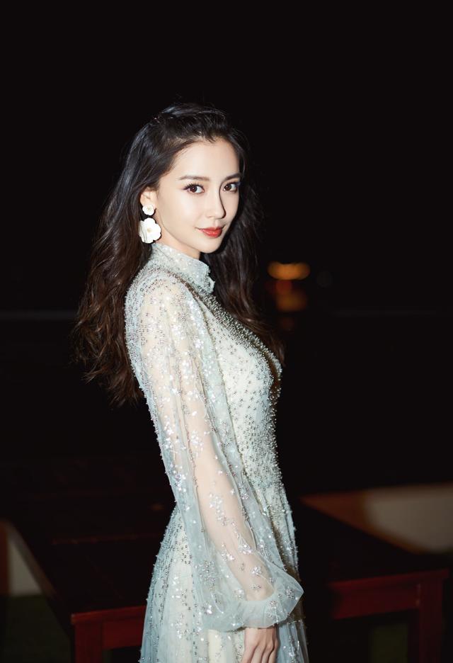 杨颖与黄晓明如何相遇（杨颖与黄晓明浪漫相伴10年）(16)