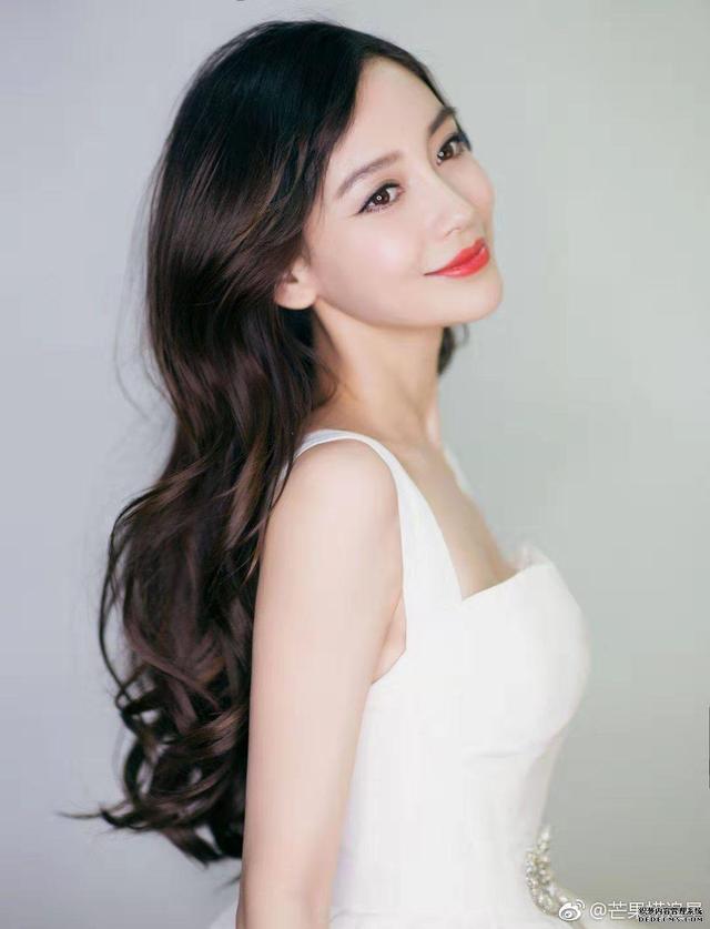 杨颖与黄晓明如何相遇（杨颖与黄晓明浪漫相伴10年）(6)