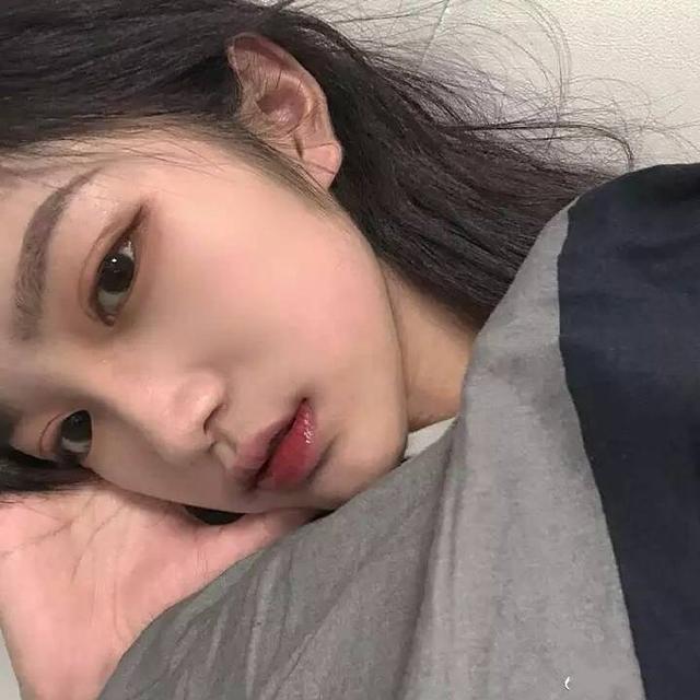 为什么鹅蛋脸好看又耐看（但脸上有这几个）(1)