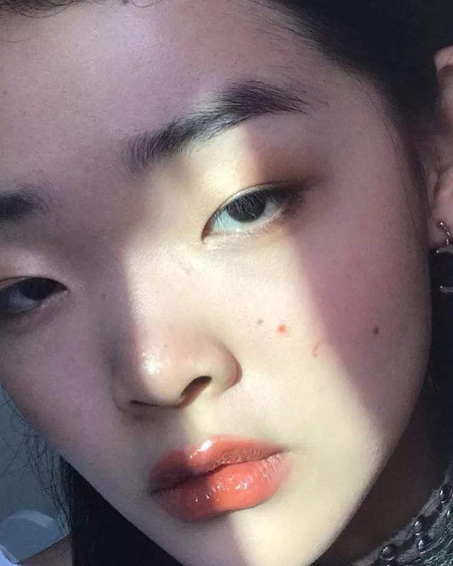 为什么鹅蛋脸好看又耐看（但脸上有这几个）(4)
