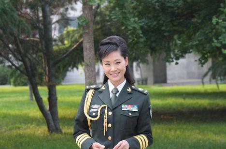 于文华和二婚丈夫同台（婚变风波另有隐情）(13)