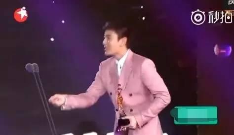 贾乃亮与李小璐甜馨的合照（从李小璐老公）(15)