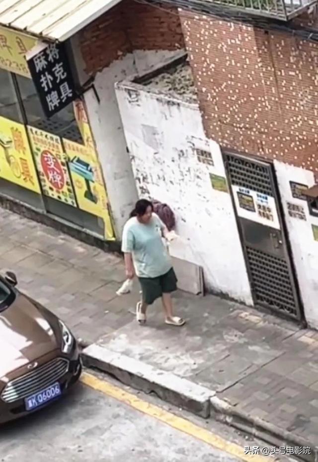 贾玲120斤胖了（40岁拍新片演女拳击手）(23)
